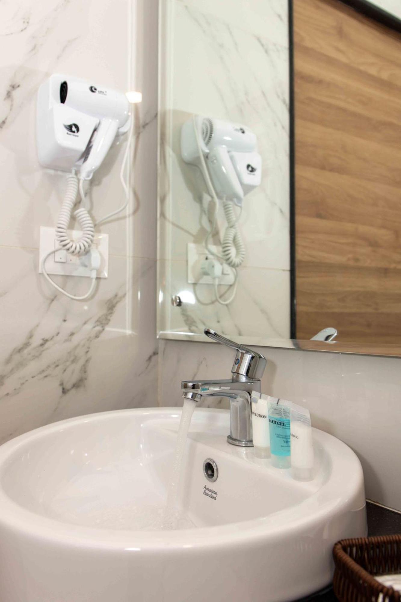 Shuvatara Suites & Spa, Thamel Κατμαντού Εξωτερικό φωτογραφία